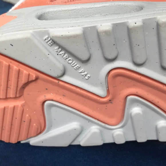 Girls Nike sneakers - Picture 5 of 10